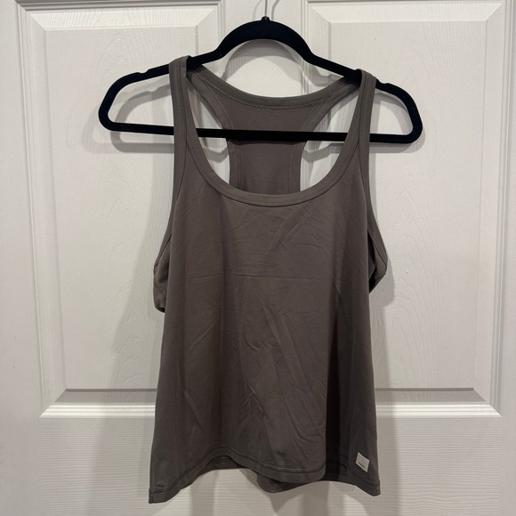 Vuori Tops - Vuori Womens Gray Racerback Tank Top Sleeveless Athletic Workout Gym M?